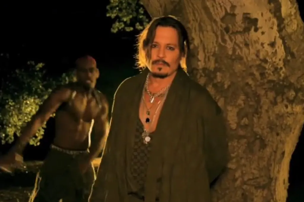 Johnny Depp vuelve a los reflectores en #VIDEO de 'Savage X Fenty' de Rihanna