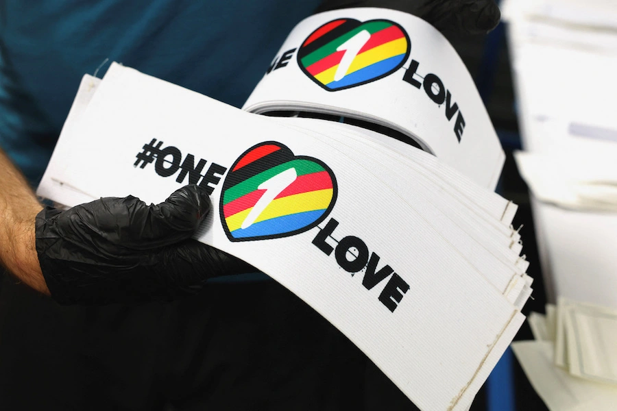 Se agotan los brazaletes ‘One Love’ tras la prohibición de la FIFA