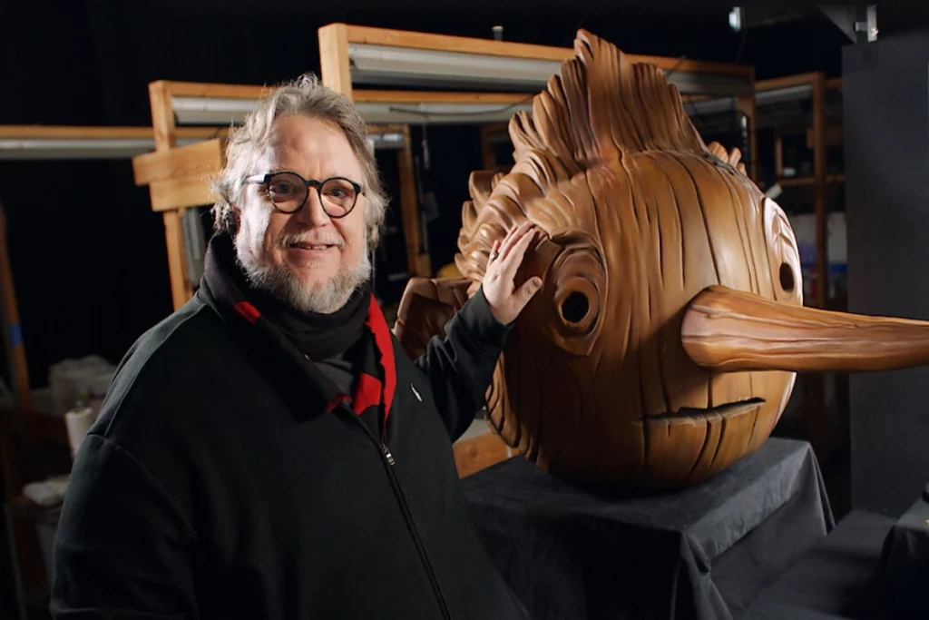 Guillermo del Toro cuestiona a cadenas de cine mexicano por no estrenar ‘Pinocho’