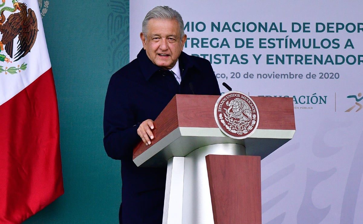 “No se puede vencer al que no sabe rendirse”: AMLO anima a la Selección Mexicana
