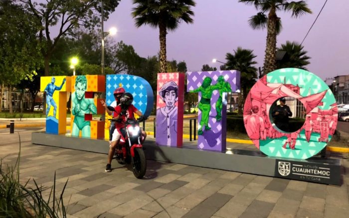 ¿Por? Tepito inaugura letras monumentales al estilo de los pueblos mágicos,