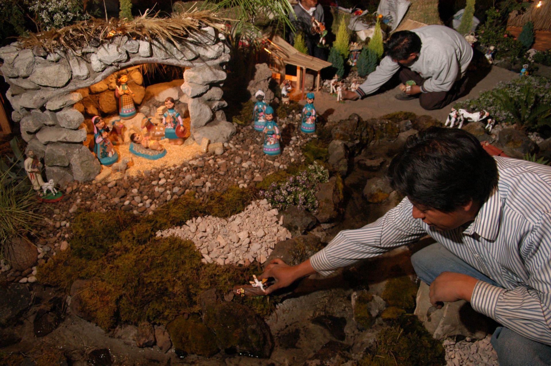 AMLO asegura que no se aprobará prohibición de instalación de nacimientos navideños