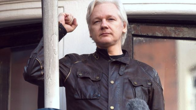 Medios internacionales solicitan a EU retirar cargos a Julian Assange