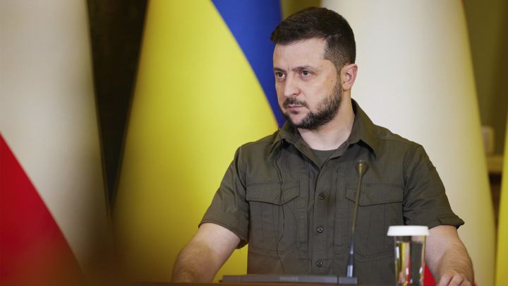 Zelenski invita a Elon Musk a Ucrania para que "vea lo que Rusia ha hecho"