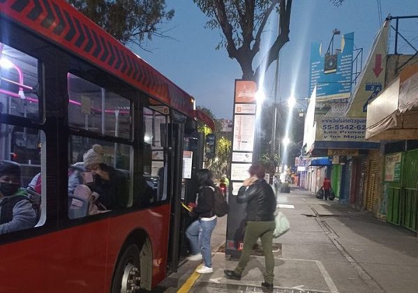 Metrobús inicia servicio en nuevas estaciones de la Línea 4-Ruta Sur