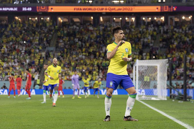 Brasil avanza a cuartos de final tras goleada 4-1 a Corea del Sur