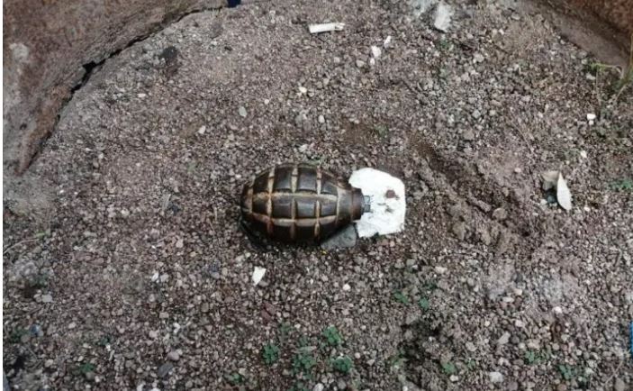 Hallan granada y mariguana en mochila de alumno de bachillerato en SLP