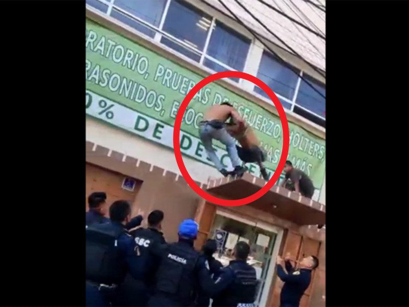 Ladrón en la GAM cae de marquesina al intentar escapar #VIDEO