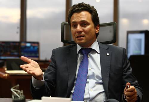 Hermana de Emilio Lozoya solicita amparo contra orden de aprehensión