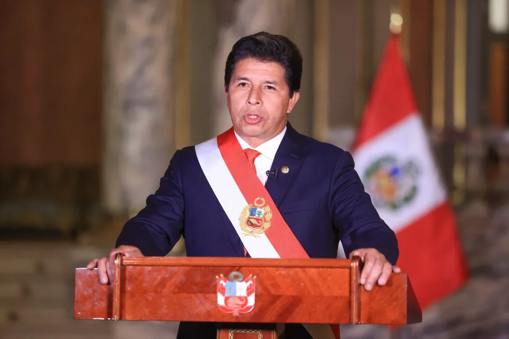 Congreso de Perú aprueba quitar fuero a Pedro Castillo para investigarlo por rebelión