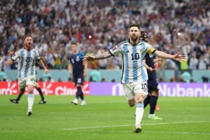 Argentina barre 3-0 a Croacia y la albiceleste se va a la final de la Copa del Mundo