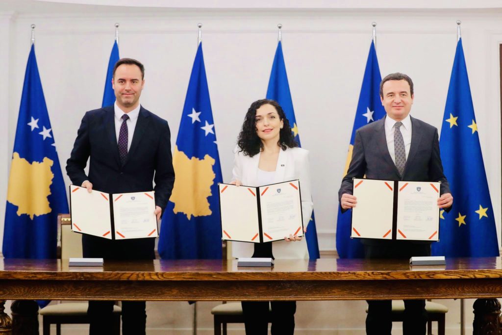 Kosovo solicita formalmente su ingreso a la Unión Europea