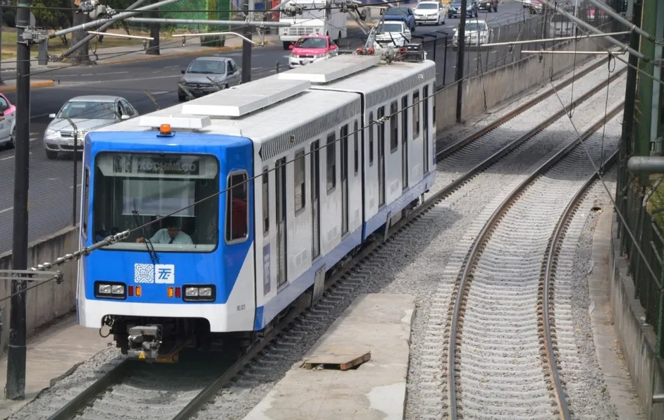 Suspenden servicio del Tren Ligero por falla eléctrica