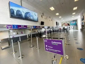 Aeropuerto de Cusco reanuda operaciones y México ofrece asistencia a connacionales varados