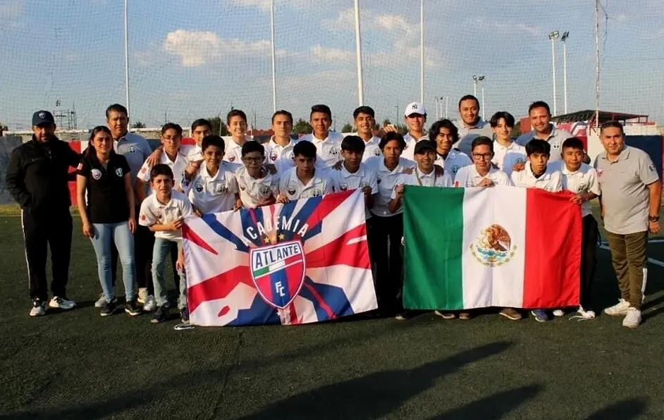 Equipo juvenil de fútbol regresará a México hoy tras quedar varados en Perú
