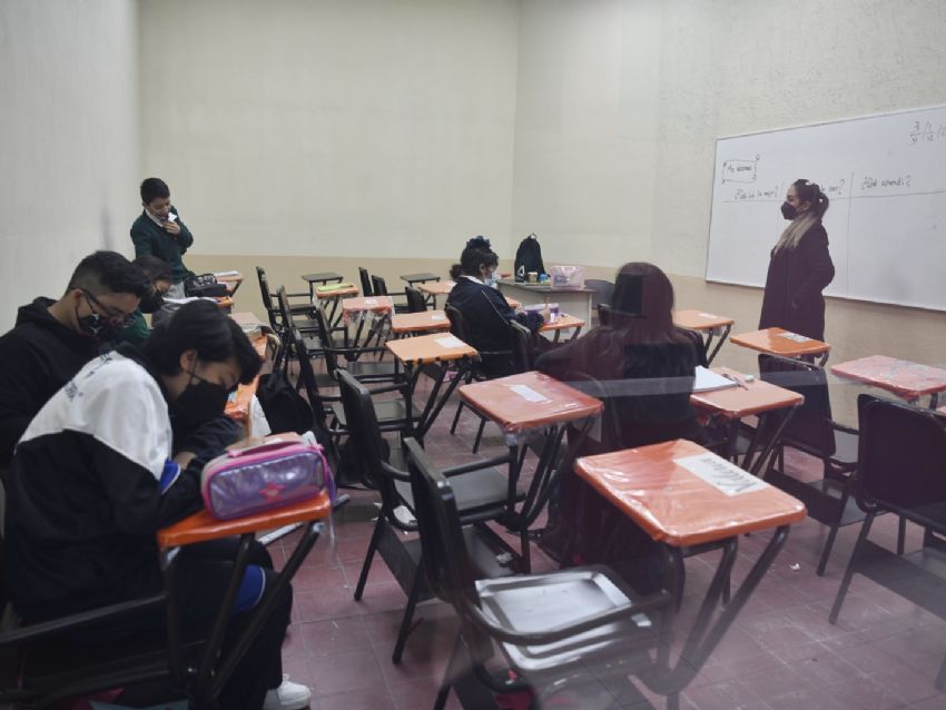 Inician las vacaciones de invierno en escuelas públicas y privadas