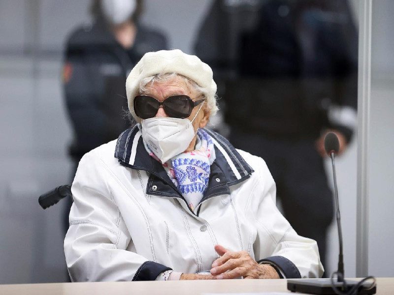 Corte alemana encarcela a exsecretaria de un campo de concentración nazi de 97 años