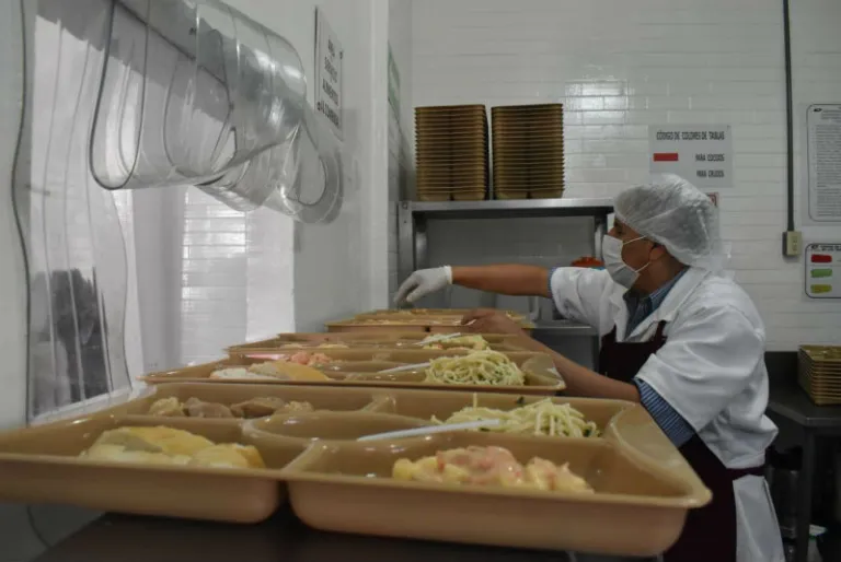 Este es el menú para los que pasen Nochebuena y Año Nuevo en el 'Torito'