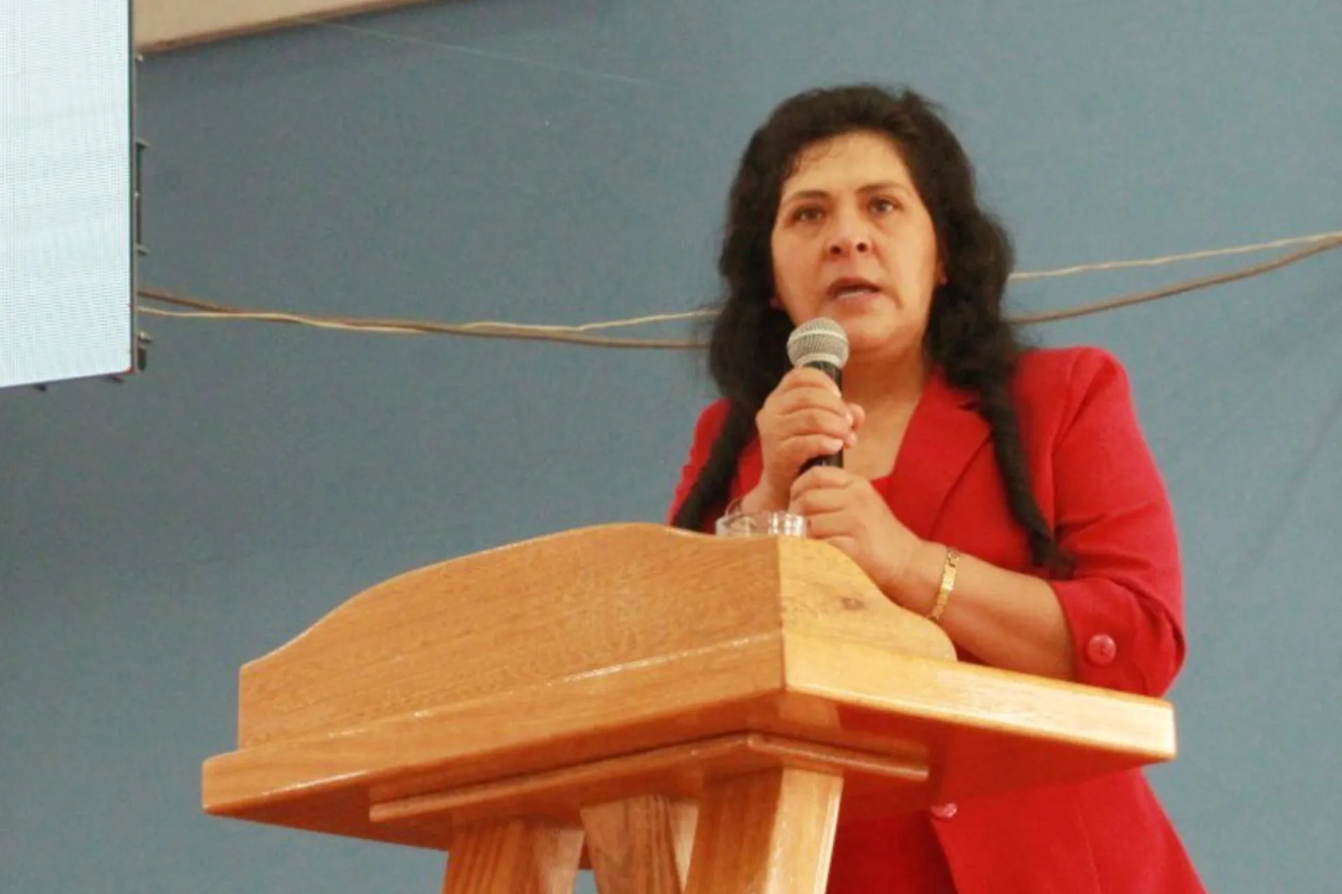 Perú entrego a México expediente judicial que se sigo contra la esposa de Pedro Castillo