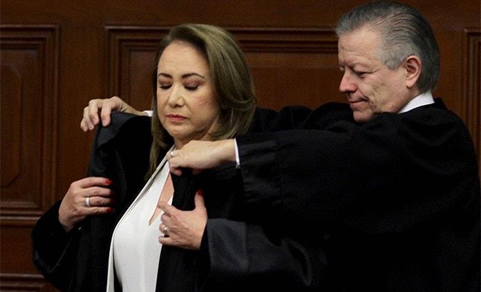 FES Aragón investigará tesis de ministra Yasmín Esquivel por presunto plagio