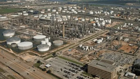 AMLO descarta afectaciones en refinería Deer Park por tormenta invernal