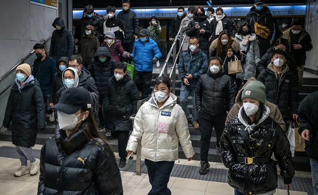 Finalmente China pondrá fin a cuarentenas antiCovid a quienes lleguen al país