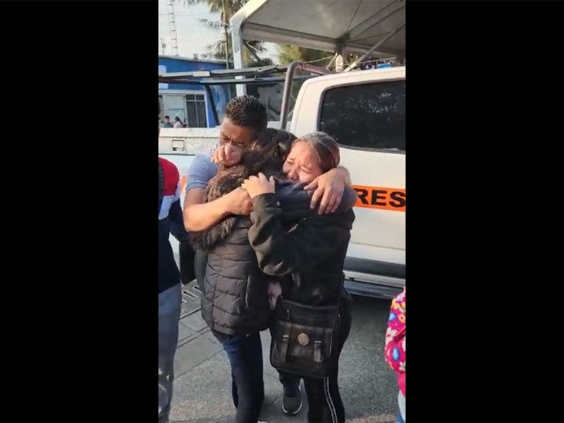 Policías rescatan a menor que era hostigada por dos sujetos en Iztapalapa