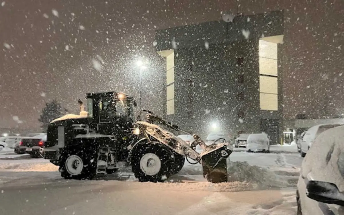 Gobierno de EU declara emergencia en Nueva York por impacto de tormenta invernal