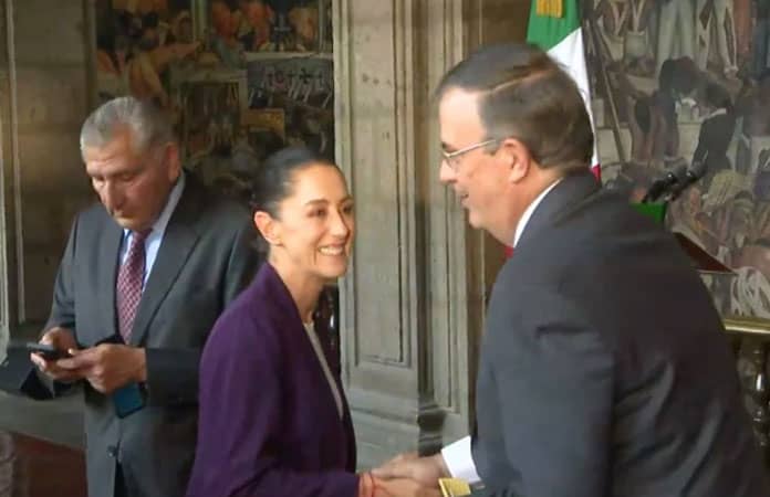 "Son de primera": AMLO elogia a 'corcholatas' para 2024 y descarta favorito