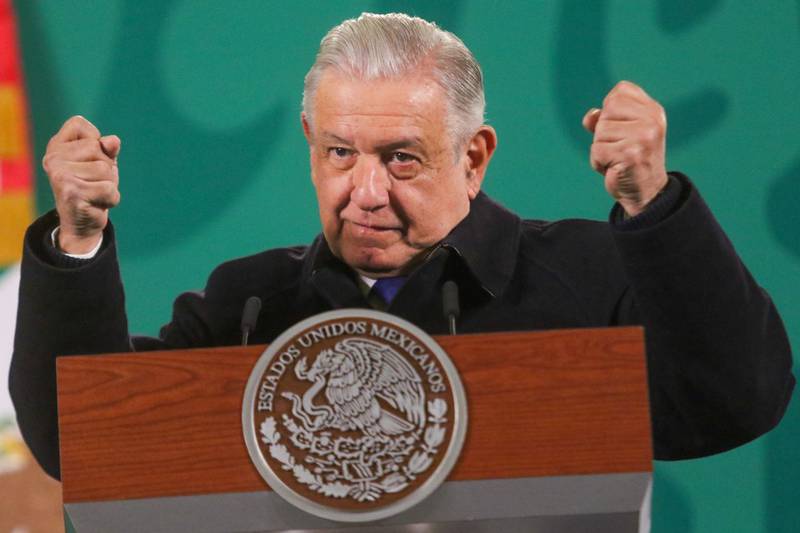 AMLO desea feliz Año Nuevo a todos los mexicanos, hasta a sus "adversarios"