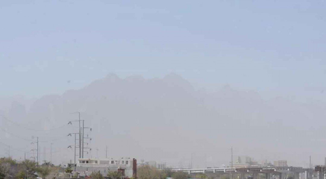Activan alerta ambiental en Nuevo León por la mala calidad del aire