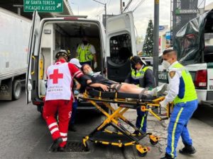9 personas se intoxican en el gimnasio de la Plaza Pedregal en CDMX