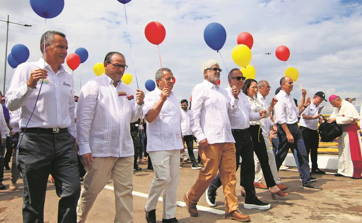 Gobierno de Colombia anuncia cese el fuego con guerrillas durante 6 meses
