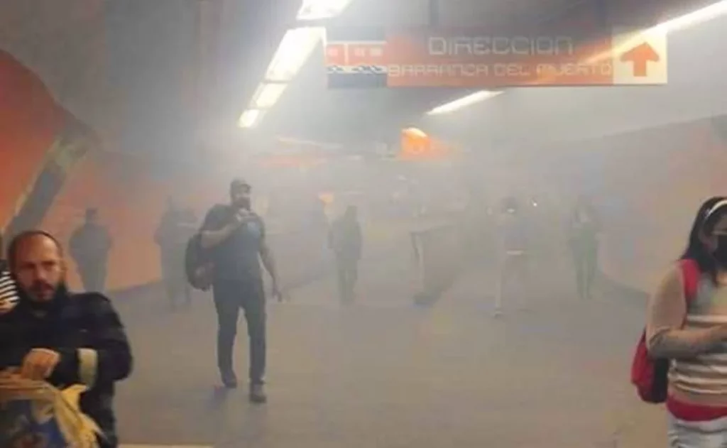 Se separa convoy en la estación Polanco de la Línea 7 del Metro #VIDEO