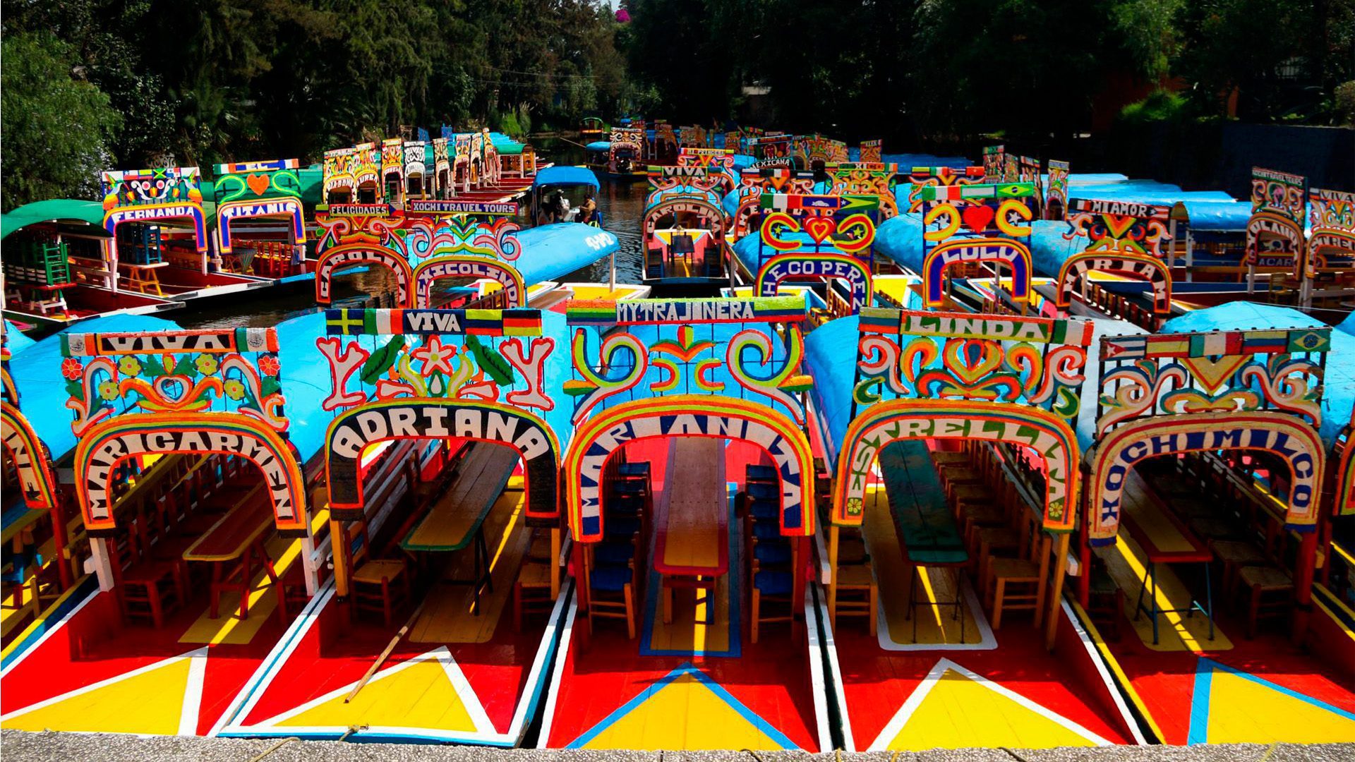 Joven denuncia haber sido drogada a bordo de una trajinera en Xochimilco