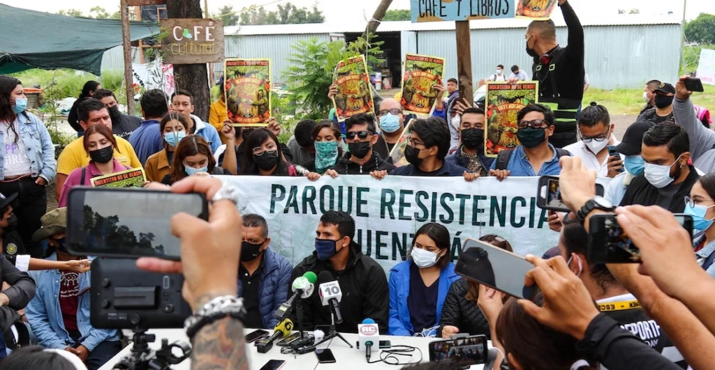 Inicia audiencia contra estudiantes de UdeG detenidos por defender reserva ecológica