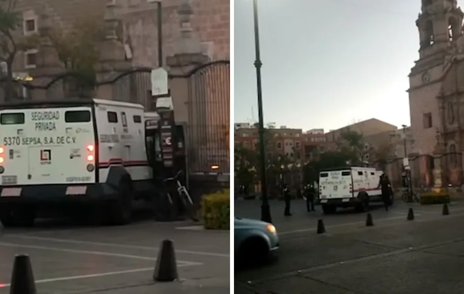 Camioneta de valores se impacta contra barda de la catedral de Aguascalientes #VIDEO