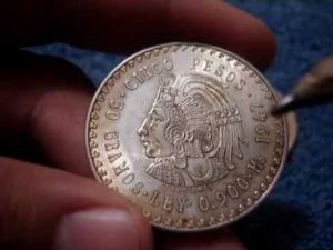 Hombre habría hallado un tesoro de monedas de oro y plata enterrado en Ciudad Victoria
