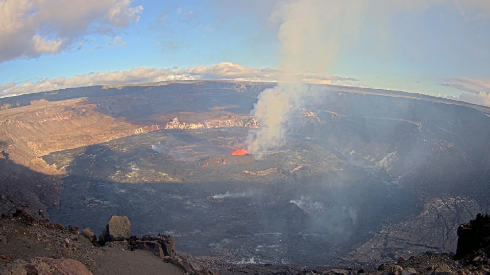 El volcán Kilauea, ubicado en Hawái, vuelve a entrar en erupción