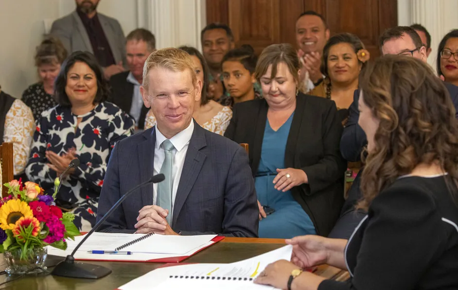 Chris Hipkins asume como primer ministro de Nueva Zelanda