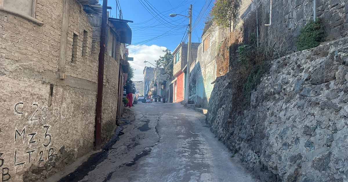 Ejecutan a tiros dos hombres en calles de la alcaldía Tlalpan