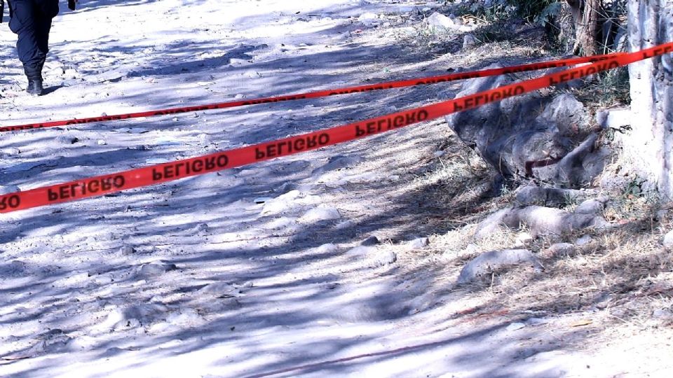 Abandonan los cuerpos maniatados de 2 mujeres en parque en Lerma, Edomex