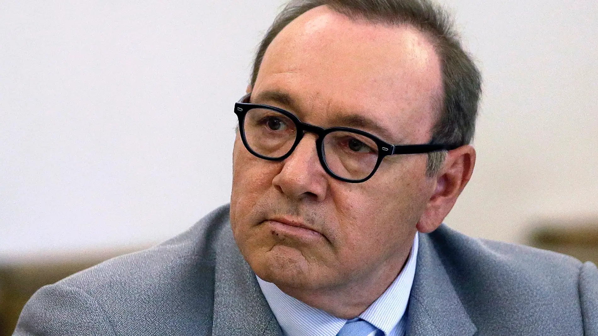 Kevin Spacey se declara no culpable de 7 cargos por delitos sexuales en Londres