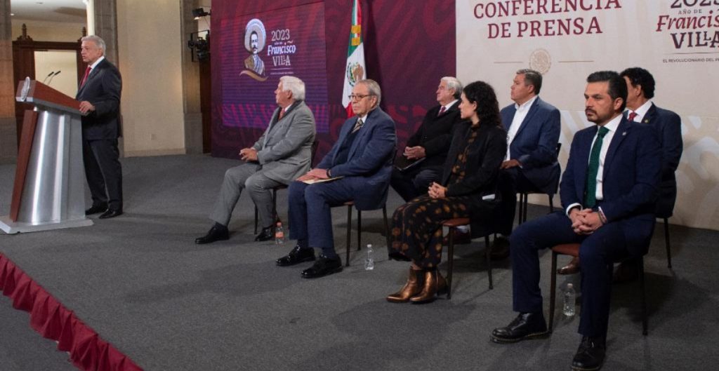 "Ya resolvimos el problema del abasto de medicamentos", asegura AMLO