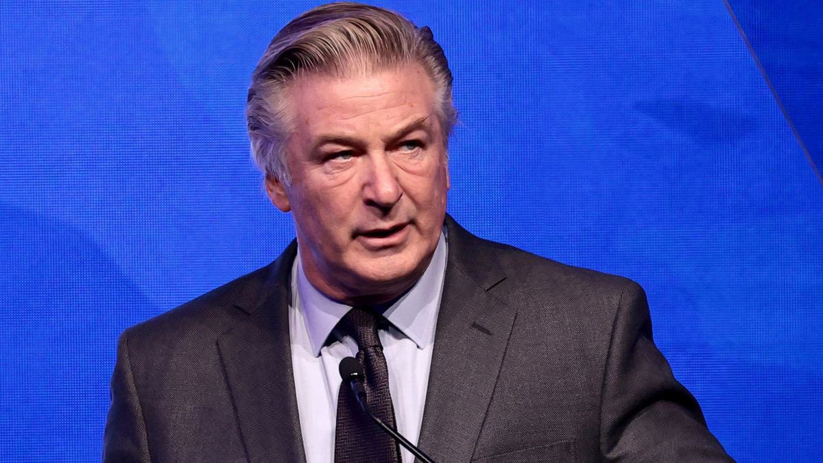 Alec Baldwin será acusado de homicidio involuntario por muerte directora de fotografía