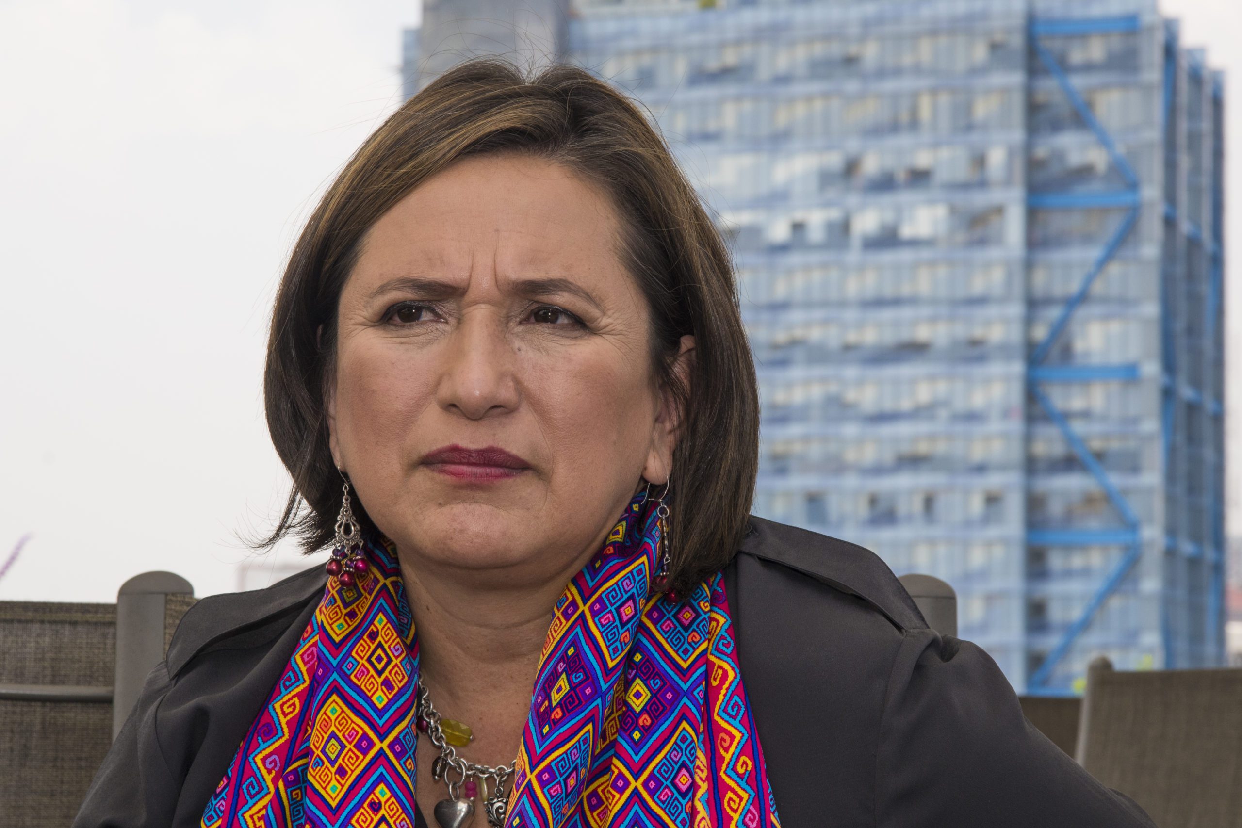 Juez admite amparo de Xóchitl Gálvez para que vaya a la mañanera de AMLO