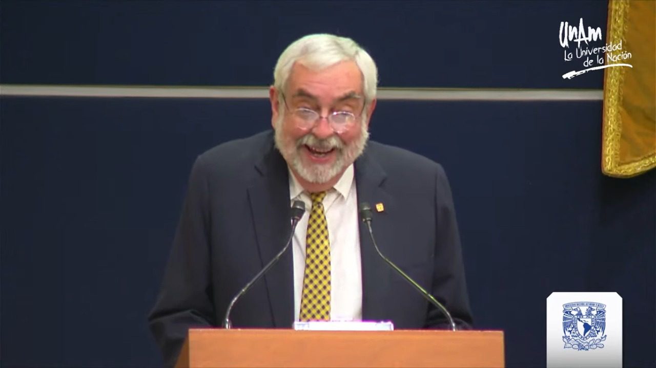 La UNAM "no tiene facultades para quitar un título", dice Graue sobre caso de Yasmín Esquivel