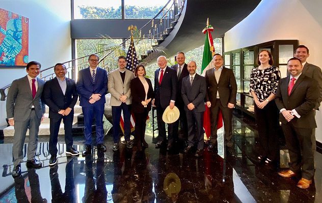 EU abre su primera oficina federal de aviación en México