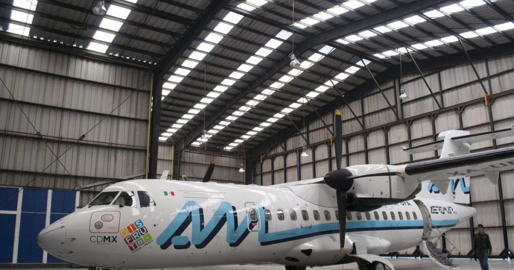 AICM cierra 2 hangares de Aeromar