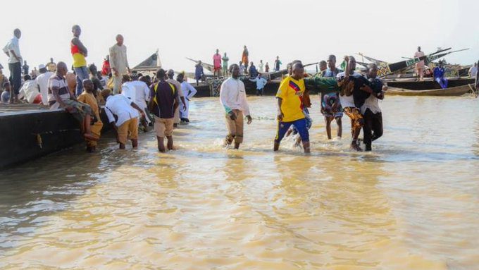 Accidente de barco en Nigeria deja un saldo de 10 personas muertas